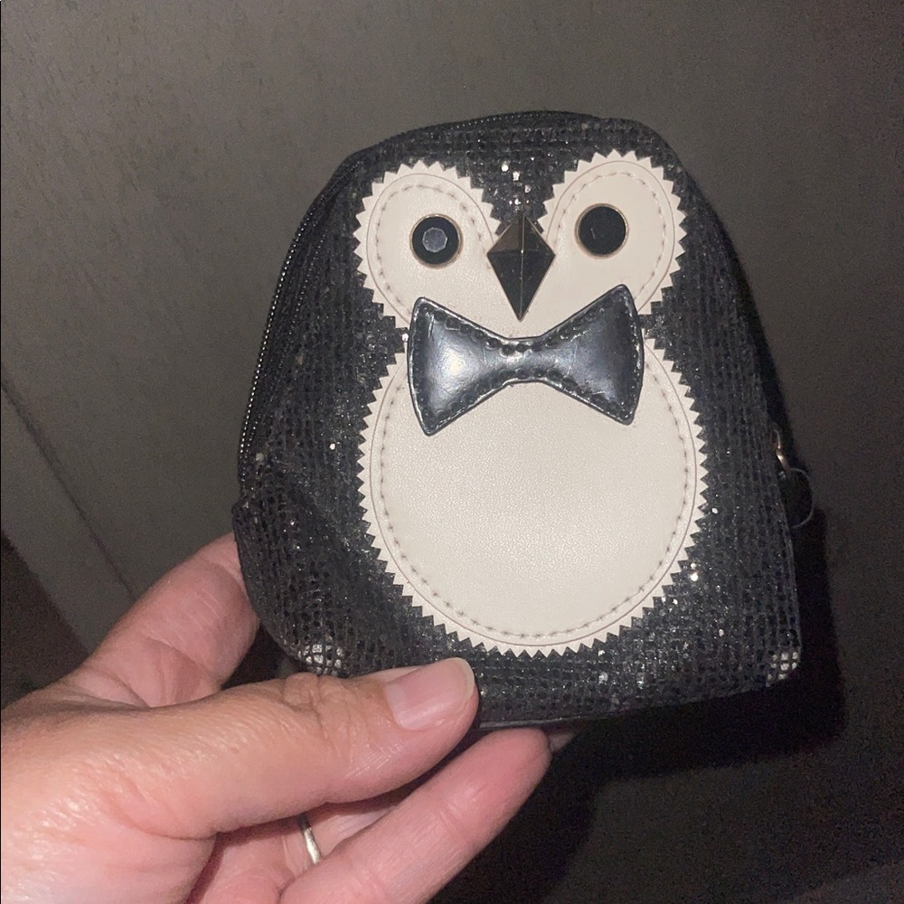 USED Kate spade Clifton lane black glitter penguin coin purse